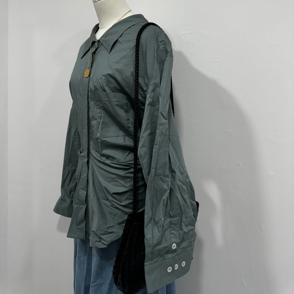 Zara button up top - Picture 4 of 6